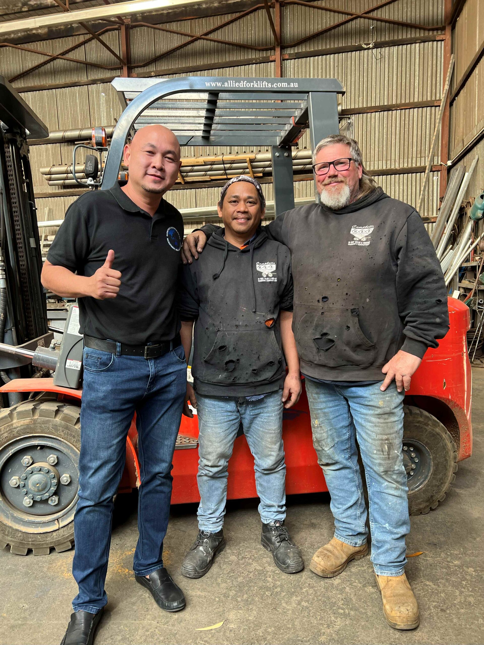 Australian employer with sponsored Filipino skilled worker